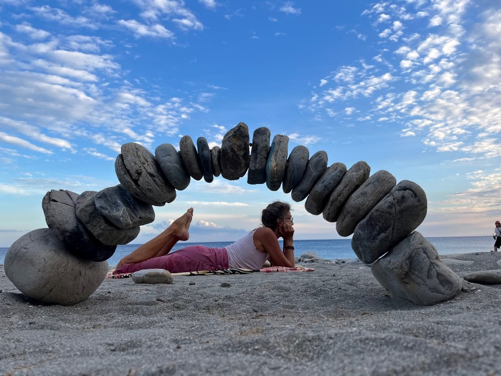 Forlæng sommeren med yoga på Kretas sydkyst, Grækenland | 12. september - 3. oktober 2024