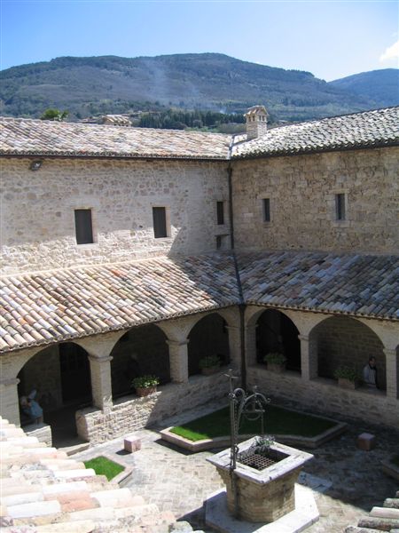 Stilhedsretreat i Assisi, Italien