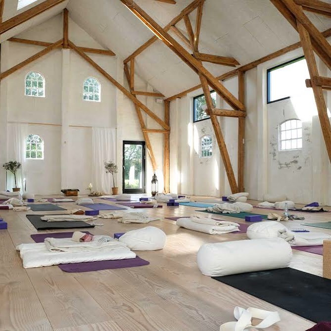 Lær Mindfulness, Meditation, Yoga - Retreat for Begyndere på Samsø