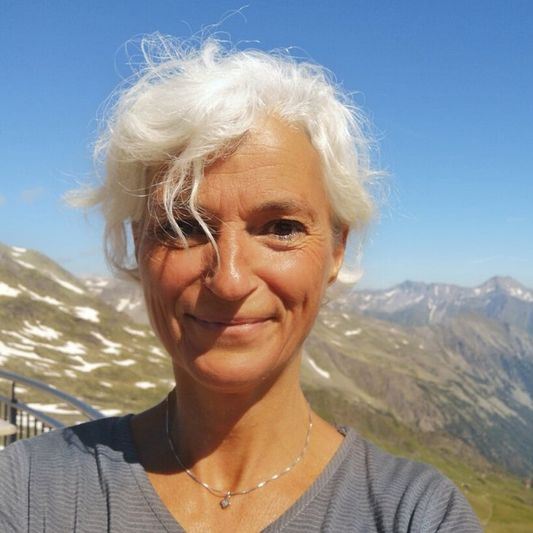 ​Underviser - Gerit Stoecklmair  - Munonne rejser og retreats 2